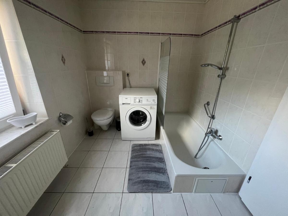 Familienfreundliche Ferienwohnung Mit Wintergarten Badow Kültér fotó